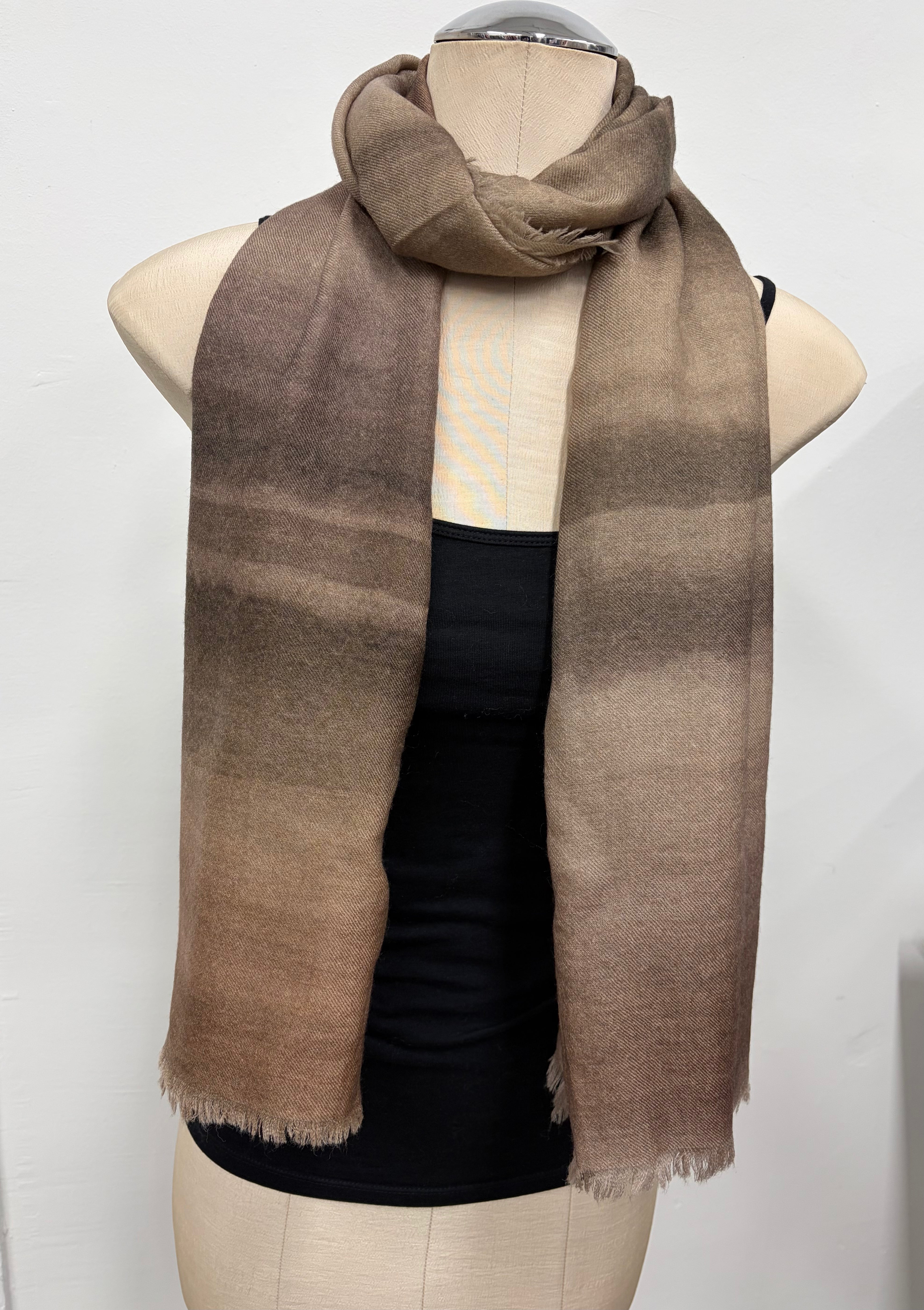 Wrap Cashmere Ombre Camel