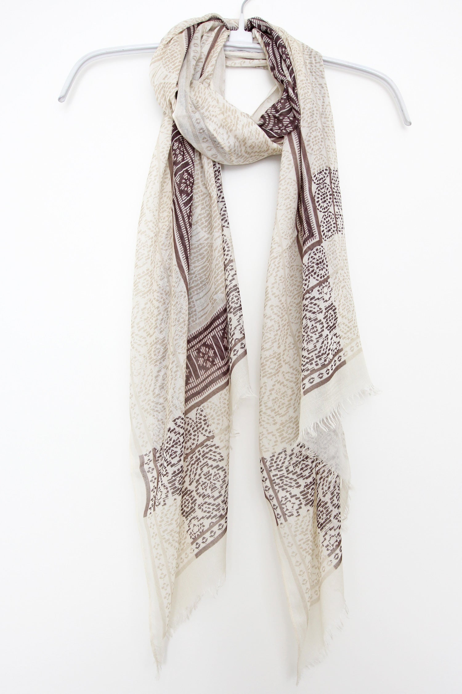 Scarf Geo Neutral