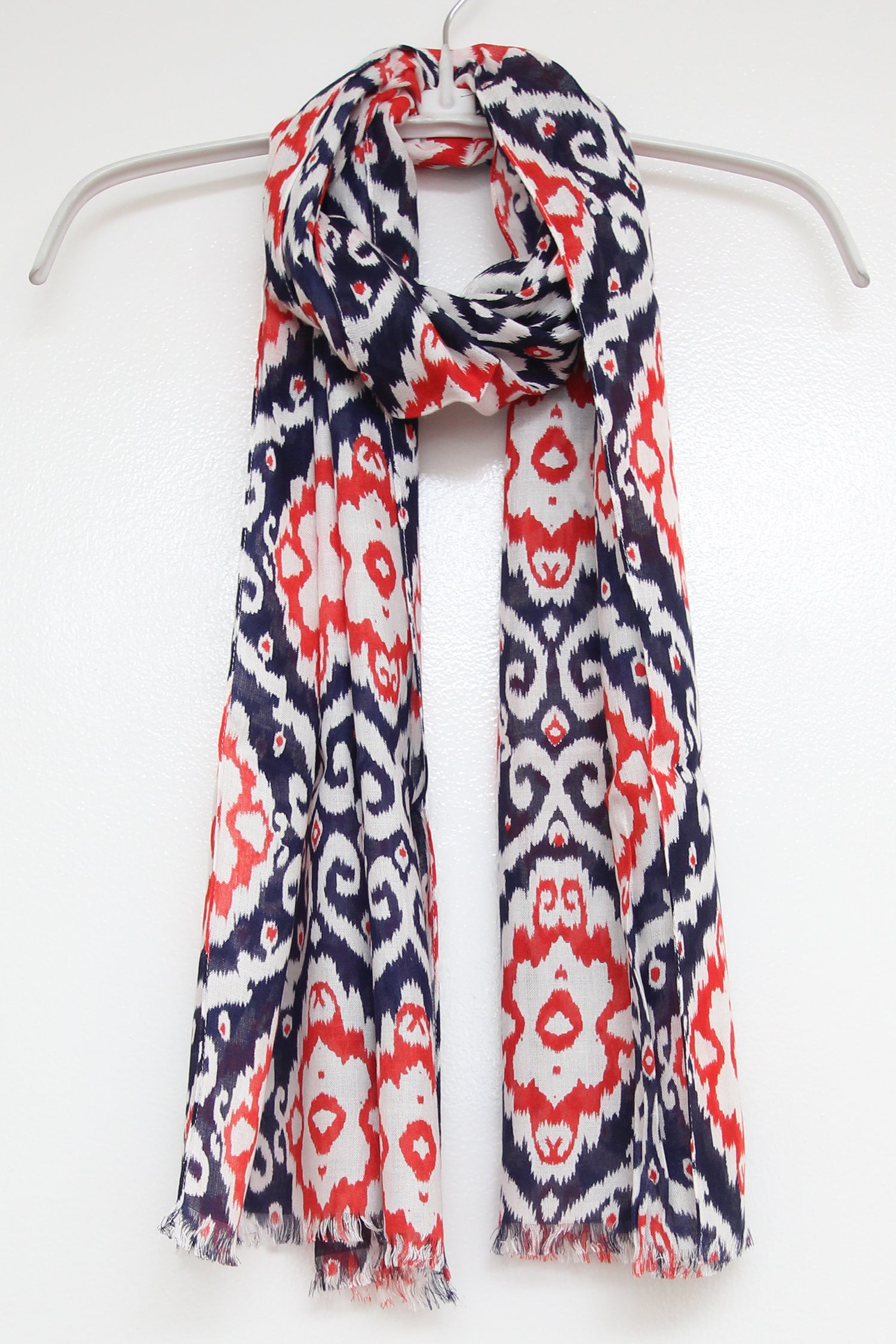 Scarf Patriotic Medallion Red White Blue