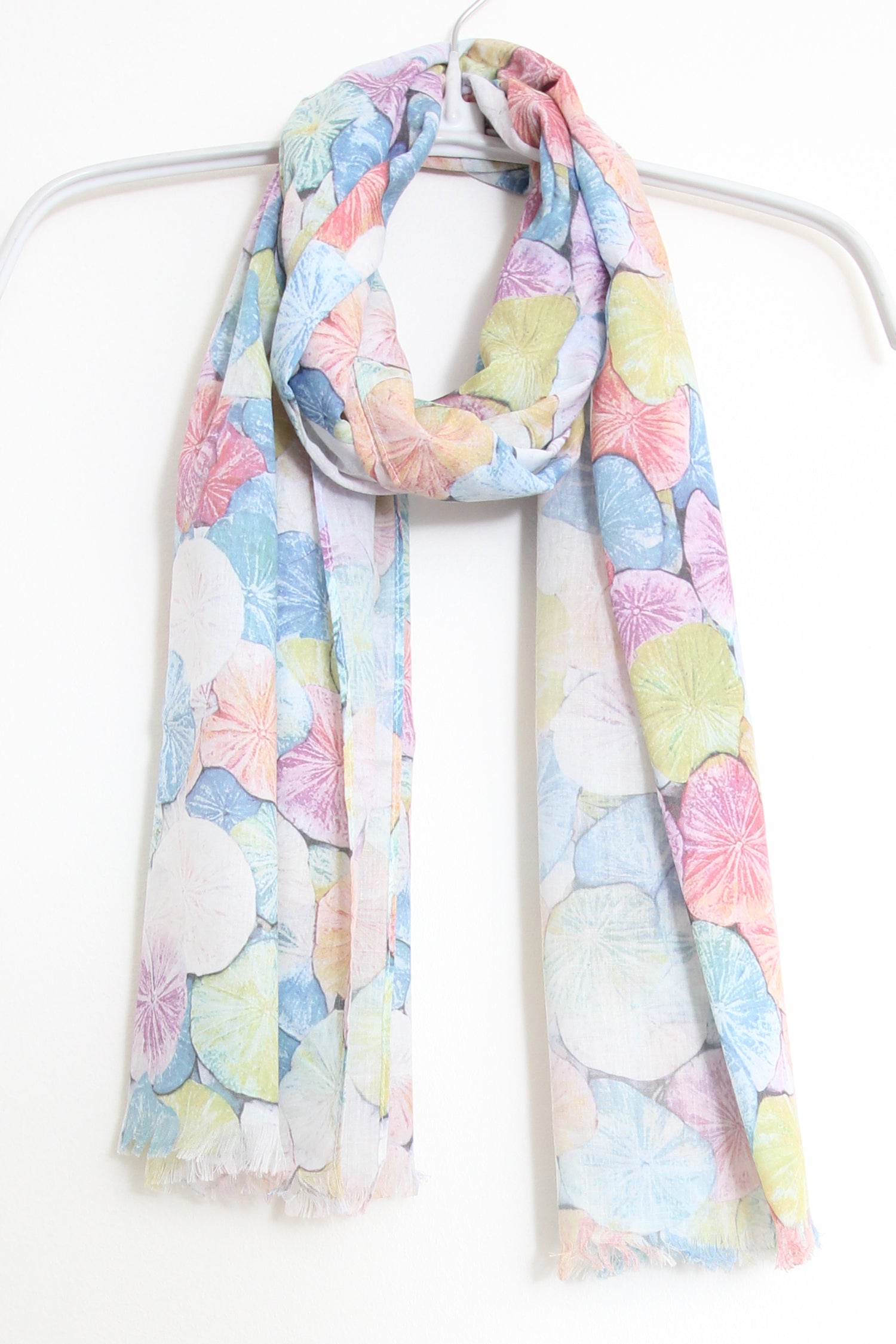 Scarf Sanddollar Pastel