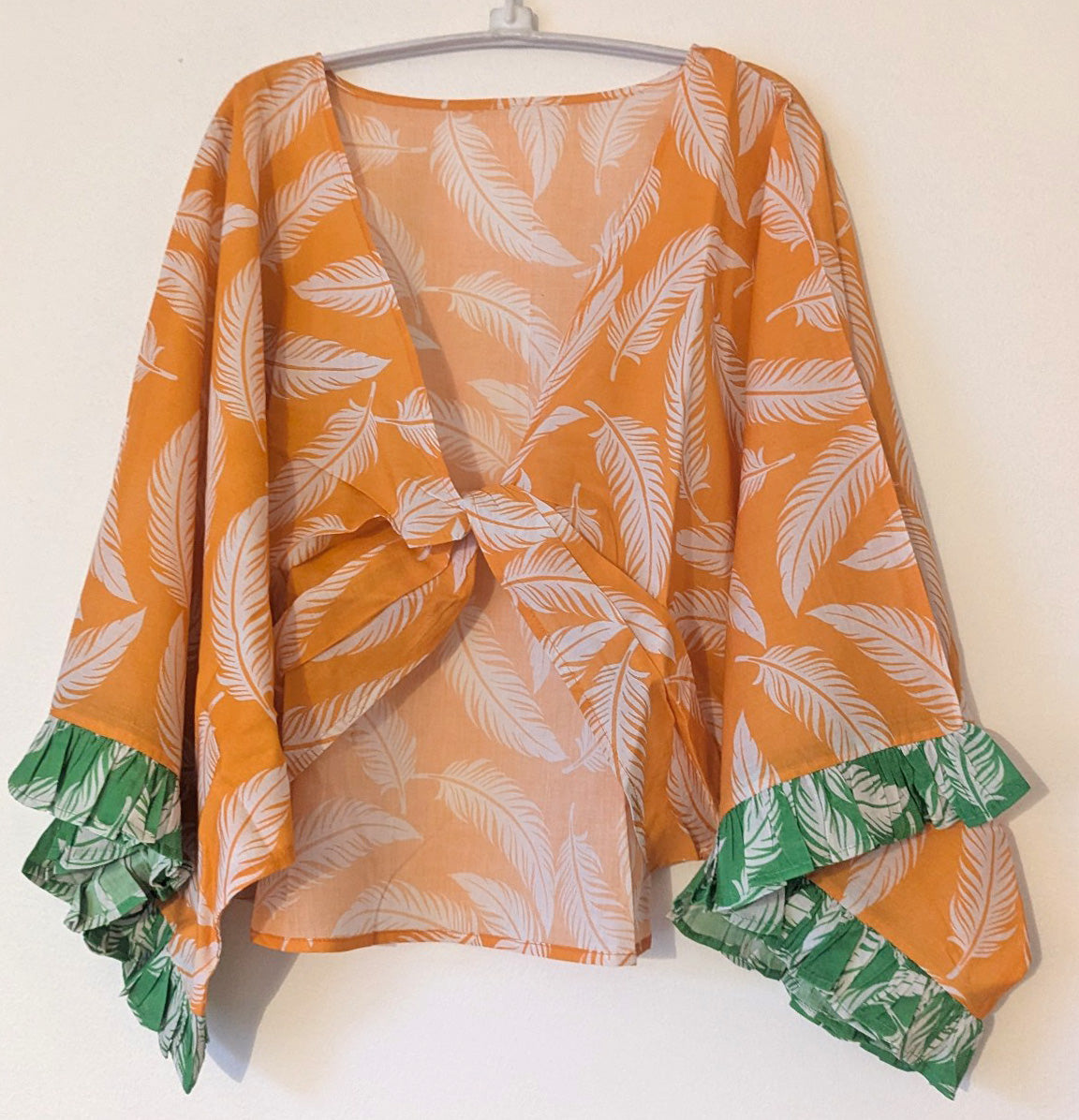 Top Twist Ruffle Block Print Feathers Gold